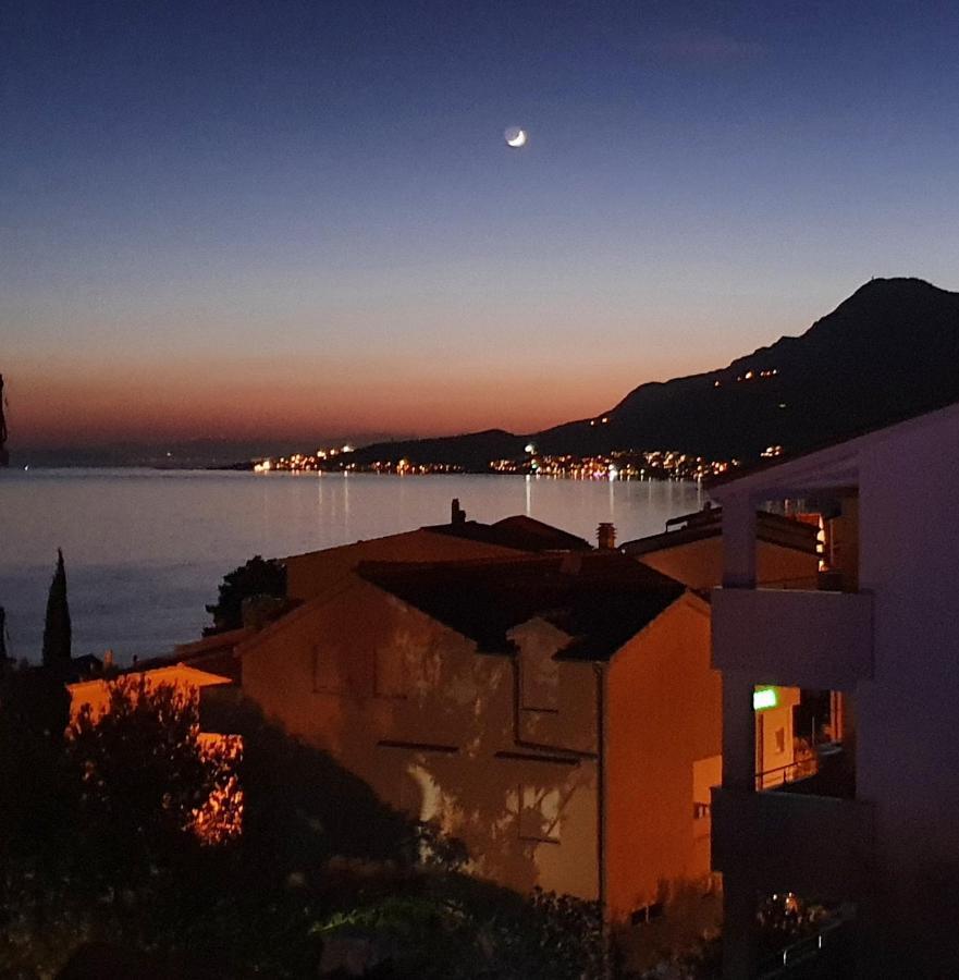 Apartments Marina Omiš Eksteriør bilde